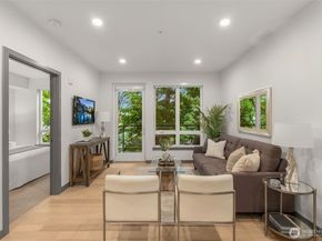 11903 NE 128th Street 216, Kirkland WA 98034