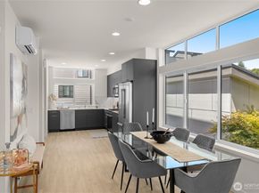 8337 B 12th Avenue NW, Seattle WA 98117