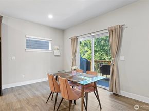 2128 229th Place SW, Bothell WA 98021