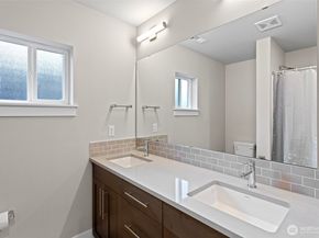 2128 229th Place SW, Bothell WA 98021