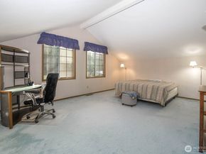 1805 Village Green Drive 20, Mill Creek WA 98012