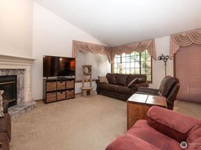 1805 Village Green Drive 20, Mill Creek WA 98012