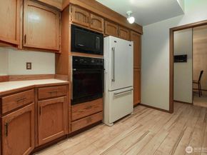 1805 Village Green Drive 20, Mill Creek WA 98012