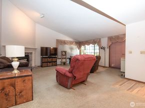 1805 Village Green Drive 20, Mill Creek WA 98012