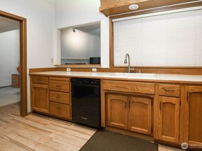 1805 Village Green Drive 20, Mill Creek WA 98012