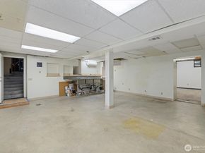 9209 NE 142nd Way, Kirkland WA 98034