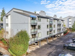 2515 NE 4th Street 522, Renton WA 98056