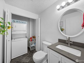 2515 NE 4th Street 522, Renton WA 98056