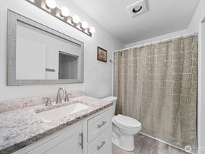 2515 NE 4th Street 522, Renton WA 98056