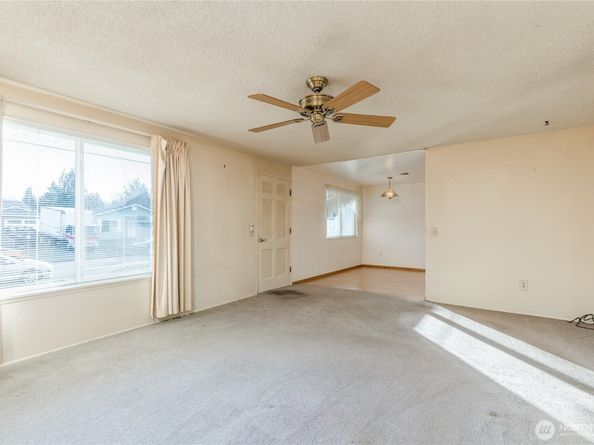 1909 21st Street NE, Auburn WA 98002