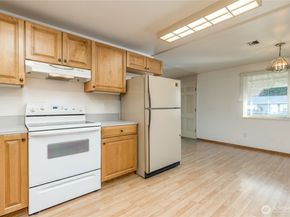 1909 21st Street NE, Auburn WA 98002