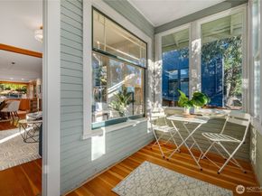 406 N Bowdoin Place, Seattle WA 98103