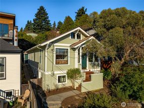 406 N Bowdoin Place, Seattle WA 98103
