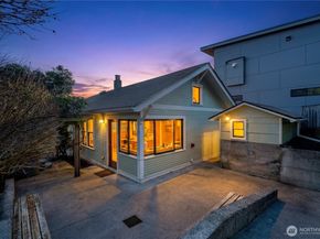 406 N Bowdoin Place, Seattle WA 98103