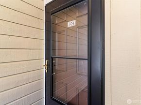 5832 NE 75th Street E304, Seattle WA 98115