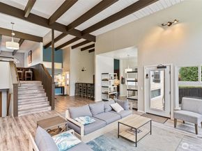 5832 NE 75th Street E304, Seattle WA 98115