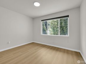 12010 SE 186th St, Renton WA 98058