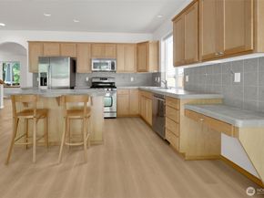 12010 SE 186th St, Renton WA 98058