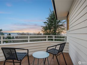 19209 olympic view Drive, Edmonds WA 98020