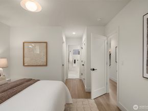 920 34th Avenue B, Seattle WA 98122