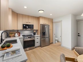 815 26th Avenue B, Seattle WA 98122