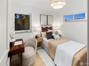 815 26th Avenue B, Seattle WA 98122