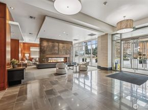 10650 NE 9th Place 1423, Bellevue WA 98004