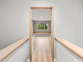 6021 158th Place NE, Redmond WA 98052
