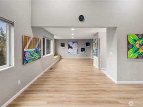 6021 158th Place NE, Redmond WA 98052