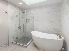 6021 158th Place NE, Redmond WA 98052