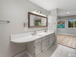 6021 158th Place NE, Redmond WA 98052