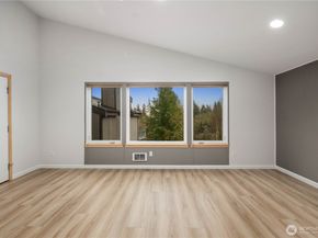 6021 158th Place NE, Redmond WA 98052