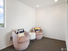 551 28th Avenue, Seattle WA 98122