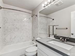 1131 115th Street SW I4, Everett WA 98204