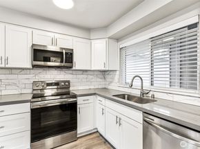 1131 115th Street SW I4, Everett WA 98204