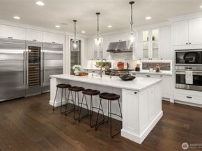 3406 97th Avenue SE, Mercer Island WA 98040