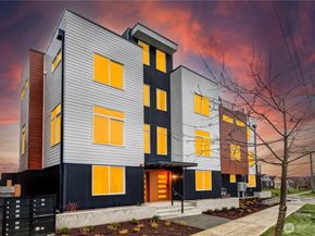 7560 43rd Avenue S, Seattle WA 98118