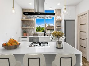 7560 43rd Avenue S, Seattle WA 98118