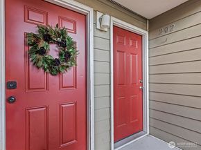 14334 126th Avenue NE B202, Kirkland WA 98034