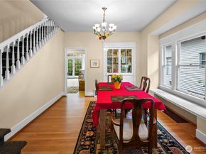 4616 Meridian Avenue N, Seattle WA 98103