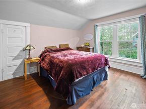 4616 Meridian Avenue N, Seattle WA 98103