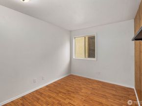 14510 124TH Avenue NE C28, Kirkland WA 98034