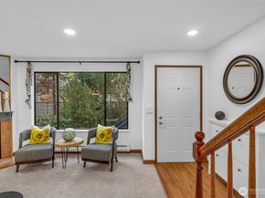 816 N 175th Street 2, Shoreline WA 98133