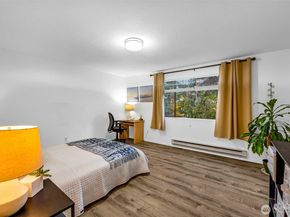 816 N 175th Street 2, Shoreline WA 98133