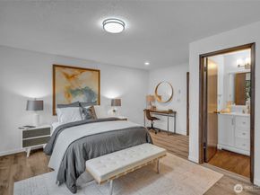 816 N 175th Street 2, Shoreline WA 98133