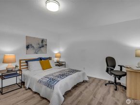 816 N 175th Street 2, Shoreline WA 98133