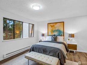 816 N 175th Street 2, Shoreline WA 98133