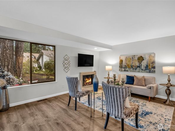 16130 SE 33rd Circle, Bellevue WA 98008