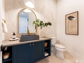 11419 109th Avenue NE, Kirkland WA 98033