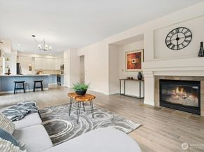 1807 NE 26th Place, Renton WA 98056